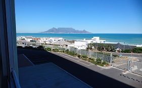 Bloubergviews